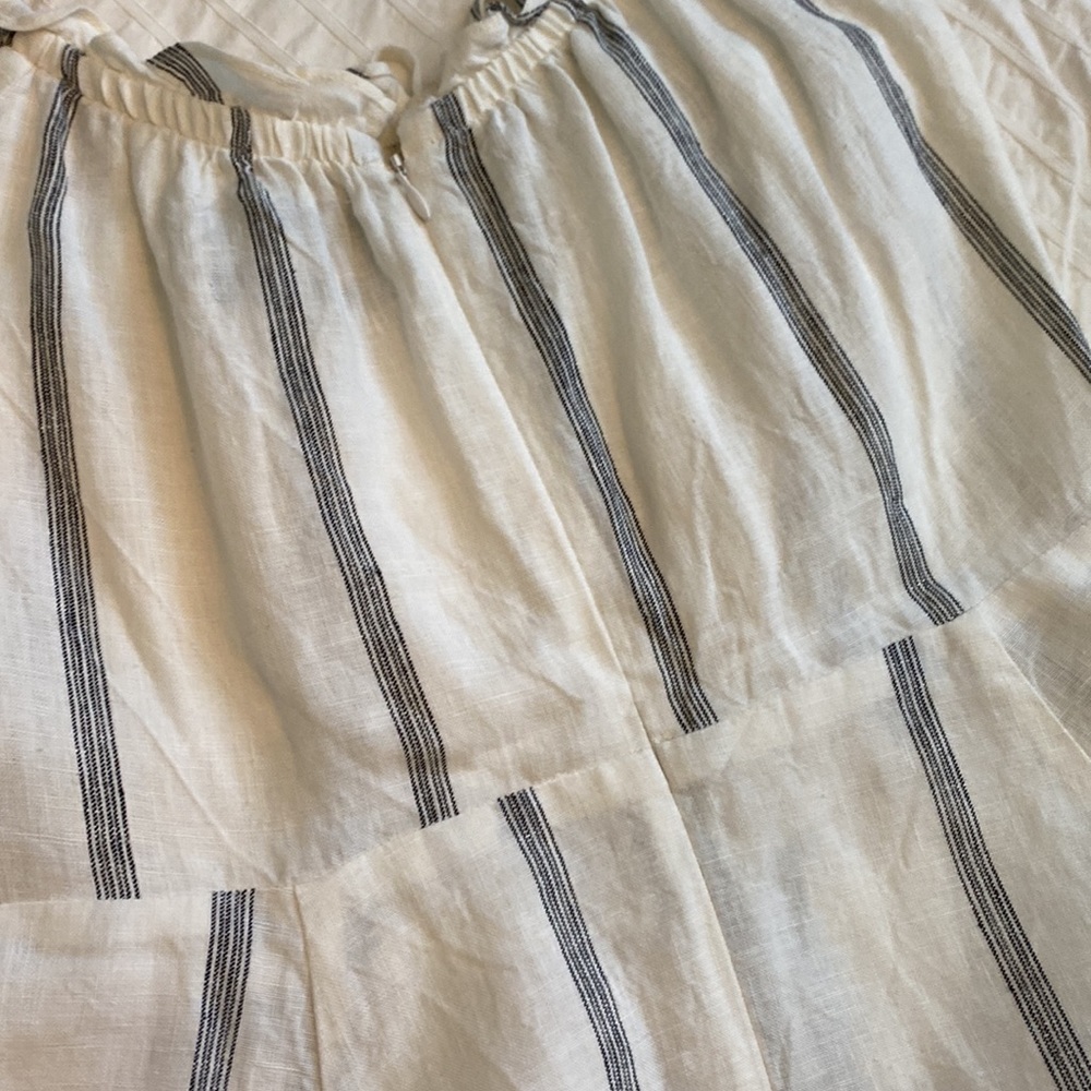 100% Linen Reformation dress - Picture 10 of 12
